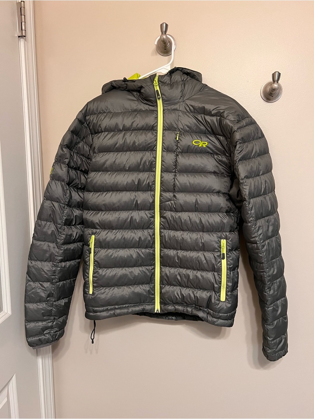 Outdoor Research Lime Green Insulated Jacket - M